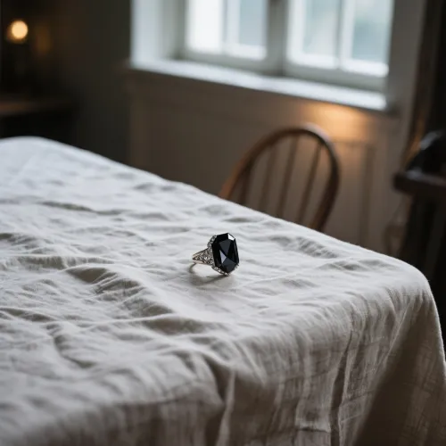 Can you wear black tourmaline and clear quartz together